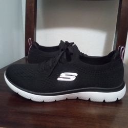 New Skechers Memory Foam Size 7.5 Women $30