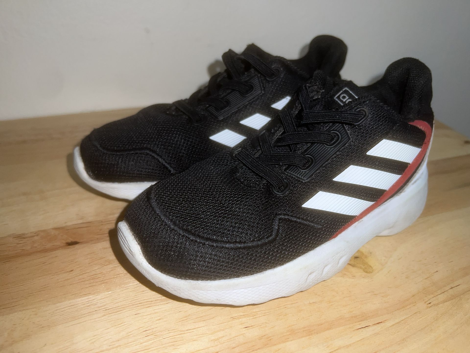 Adidas Toddler Nebzed I Core Black White Scarlet Red Shoes EG3 Shoes for kids Size: 8 1/2K