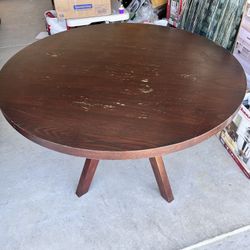 Wooden Dining Table Round
