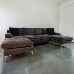 Amazing Sectional Set | DELIVERY AVAILABLE 