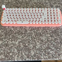 BT21 Wireless Retro Keyboard