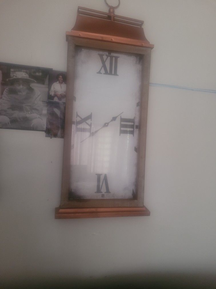 Antique Style Clock