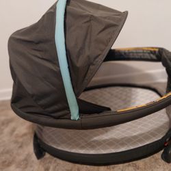 Portable Infant Bassinet Dome