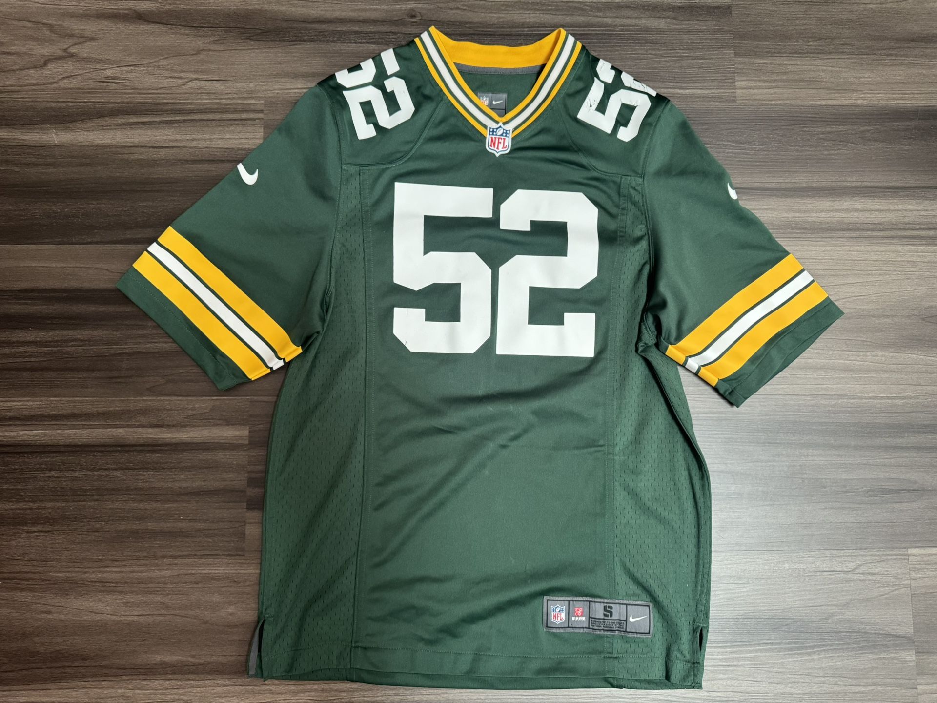 Nike Green Bay Packers Clay Matthews #52 NFL On Field Home Jersey Men’s S  100% authentic. Signs of wears. Good condition.   The product is an officia