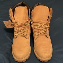 Timbs 6 Inch Waterproof “Wheat” Size 9