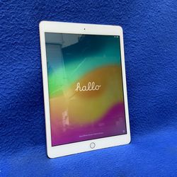 Apple A2428 iPad 8th Generation 10.2” 128Gb Tablet No Charger 11052796