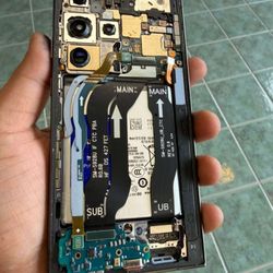 Apple Iphone screen replacement 
