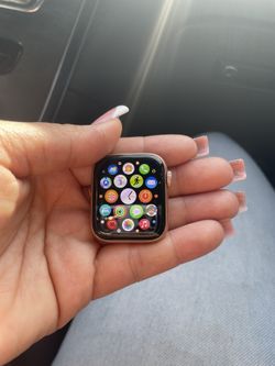 4th gen apple watch
