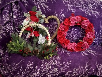 Red Berry , Pinecone Christmas  , Valentines Wreaths 
