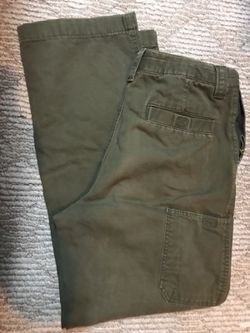 Men’s Olive Green Pants Size 30 X 30