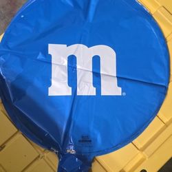 Assorted Candy Brand Foil Balloons – Multiples Available
Selling brand-name candy foil balloons with multiples of all 4 designs:
🍬 M&M’s – Blue
🍬 M&