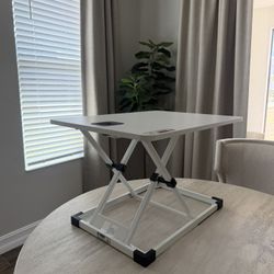 Height Adjustable stand Up Desk