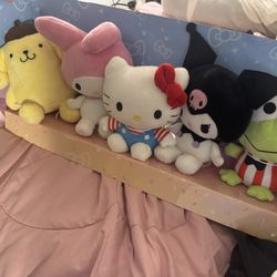 open box plushies