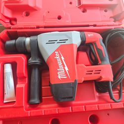 Milwaukee 1-9/16 in. SDS-Max Rotary Hammer