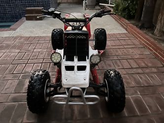 1989 Yamaha Banshee 350