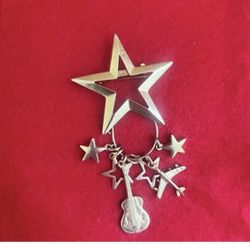 Star 6 Charm Brooch 