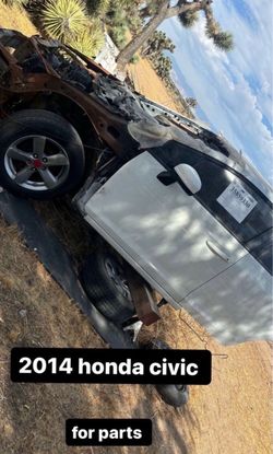 2014 Honda Civic – For Parts