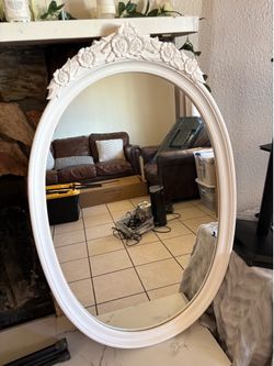 Vintage Floral Oval Mirror