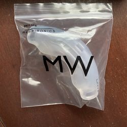 3 NEW Philips Respironics dreamwear under the nose nasal pillows