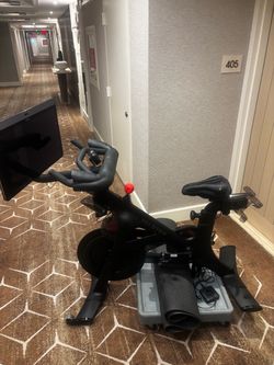 Peloton Workout Bike