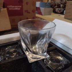 4 Drinking Glasses Cups NEW