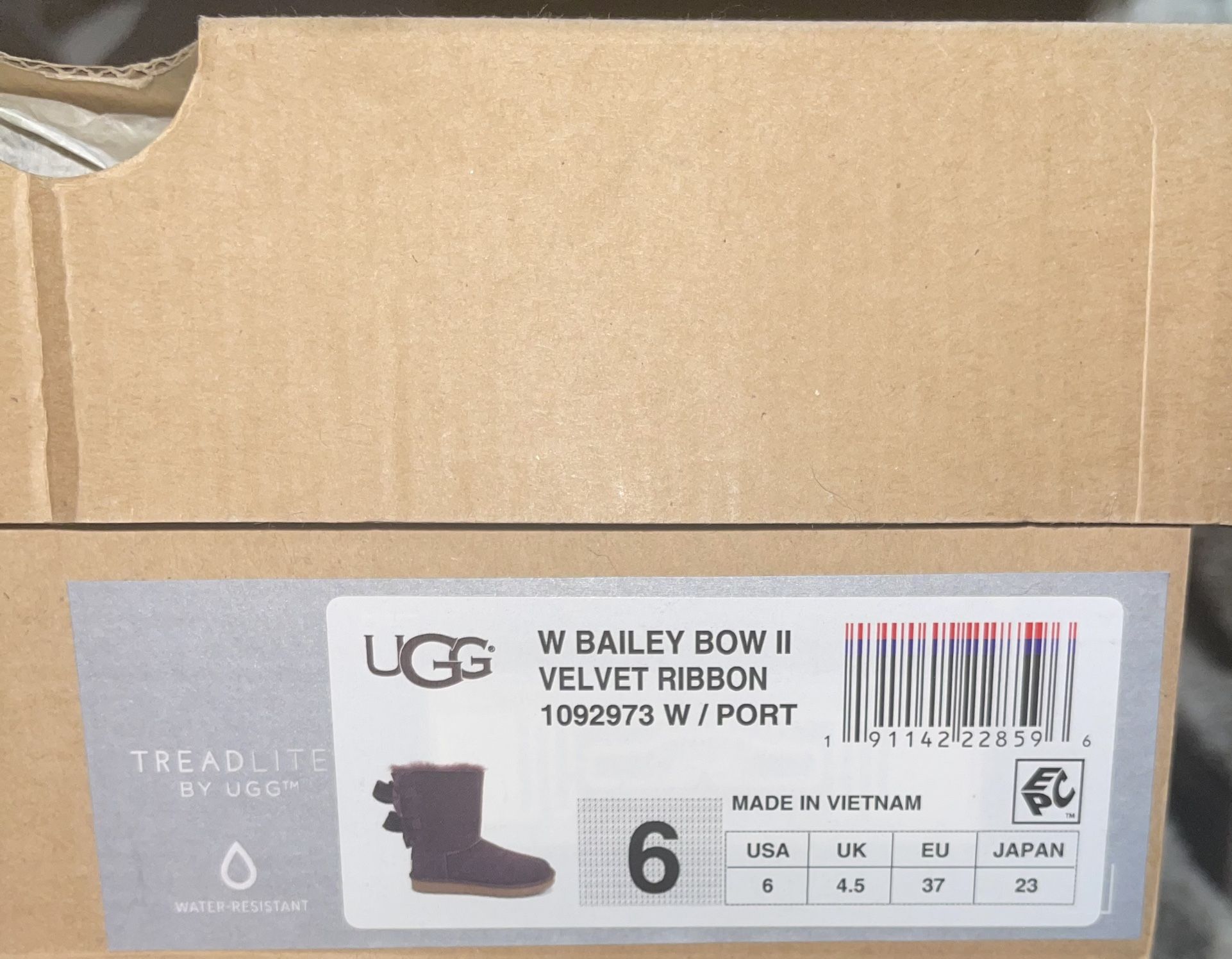 Uggs Bailey Bow Velvet Ribbon