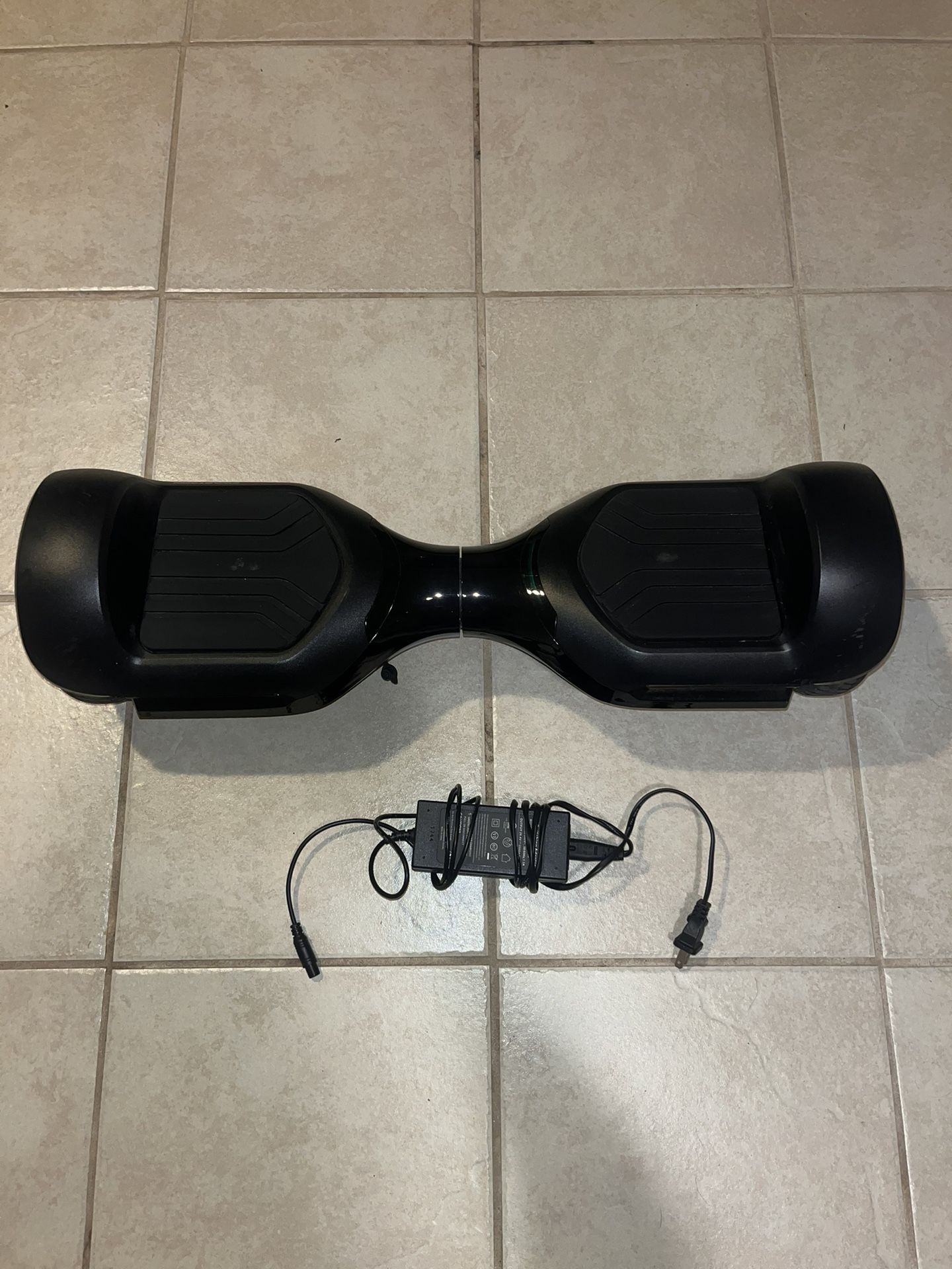 *WORKS PERFECTLY* - Swagtron Black Hoverboard With Charger