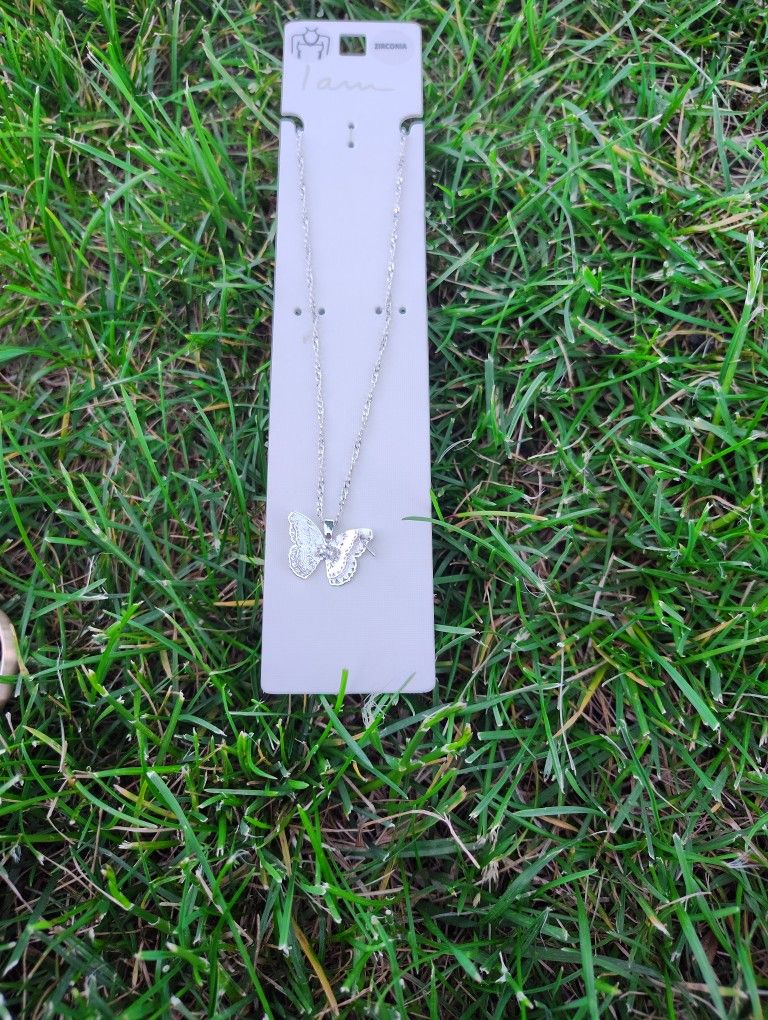 Beautiful Silver Butterfly Necklace