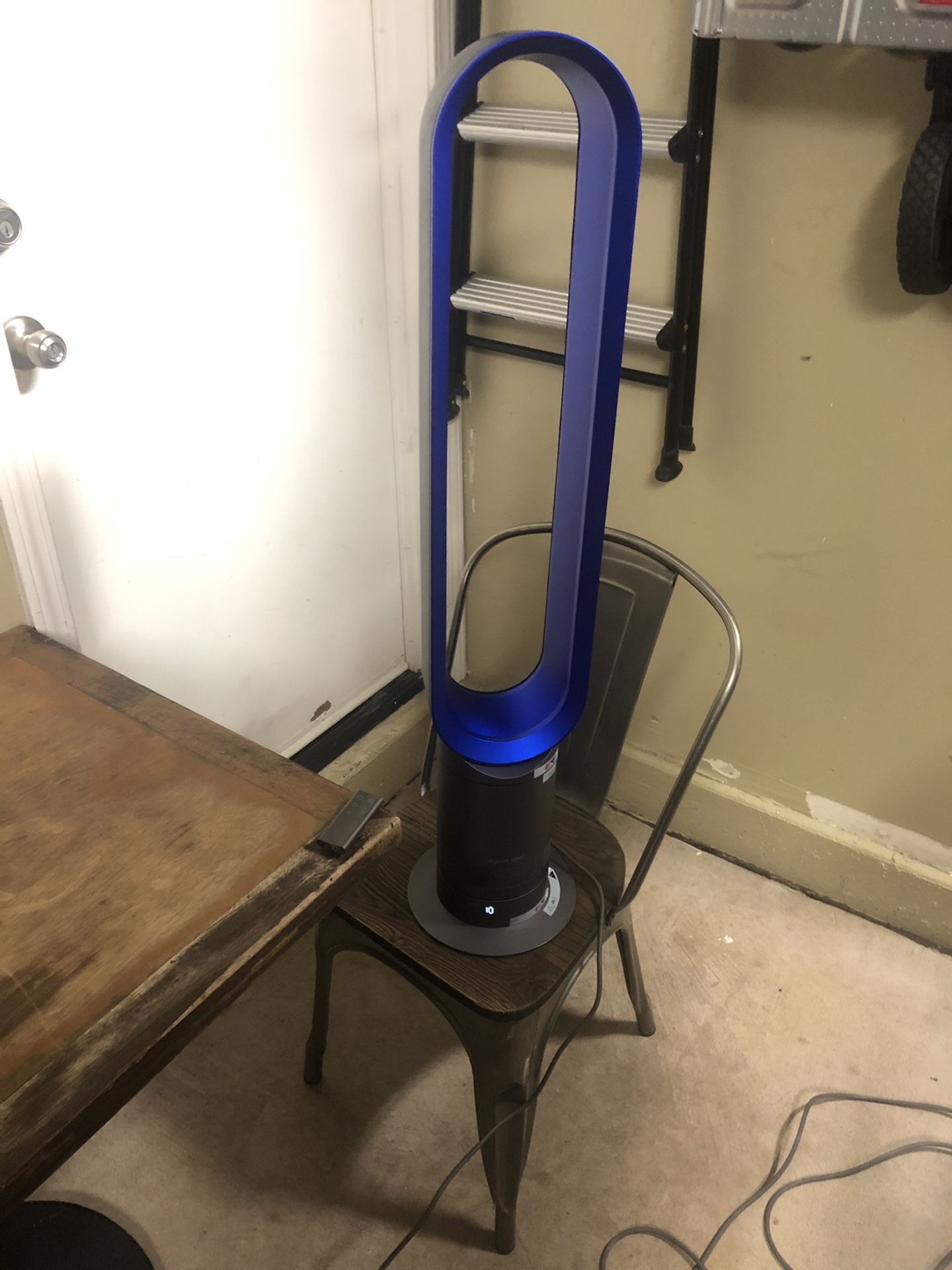 Dyson blue fan am07 rare color