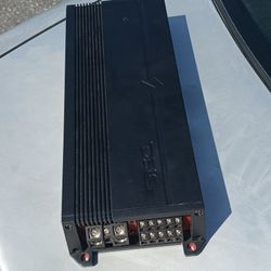 DS18 5-Channel Class D Amplifier