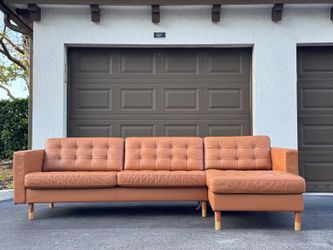 Couch/Sofa Sectional - Leather - Camel - Delivery Available 🚛
