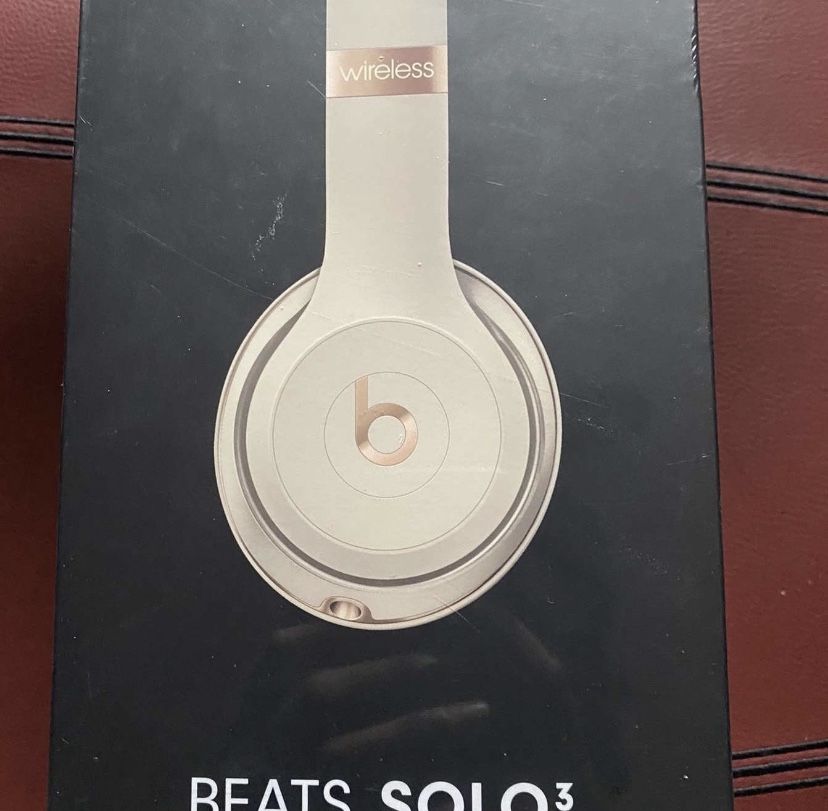 Beats Solo 3 Wireless Brand New 