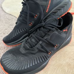 Puma ONE 19.4 Men’s Training Shoes – Black & Orange – Size 9