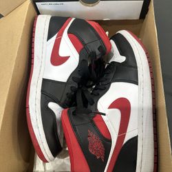 8M Air Jordan 1 MID 