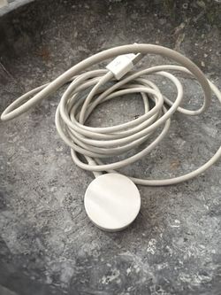 Apple Watch Magnetic Charger (USB Charging Cable / Puck)