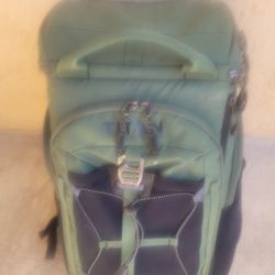 TITAN ICE-CHEST BACKPACK BY ARCTIC ZONE 