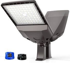 HYPERLITE LED Parking Lot Light 300W 45,000 Lumen 5000K Commercial led Lights Outdoor with Dusk to Dawn Photocell, UL/DLC Certified IP65 Waterproof sh