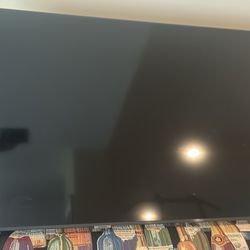 Samsung TV 43” Inch