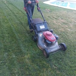 Honda Mower 216 Hrc