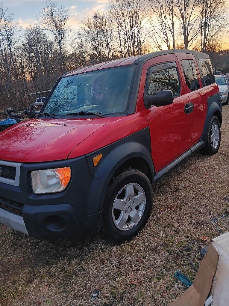 2005 Honda Element