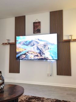 Large Flat Screen TV Wall Mounted