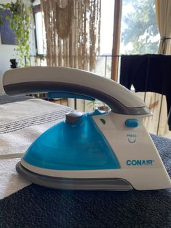 Conair iron/steamer