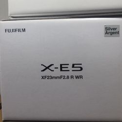 Fujifilm X-E5 w/23mm Lens Kit (Downey, Ca)