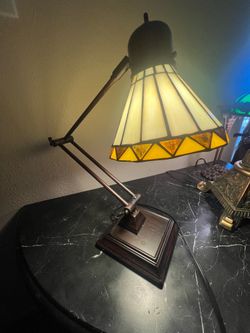Vintage Tiffany-Style Adjustable Stained Glass Desk Lamp with geometric stained glass shade