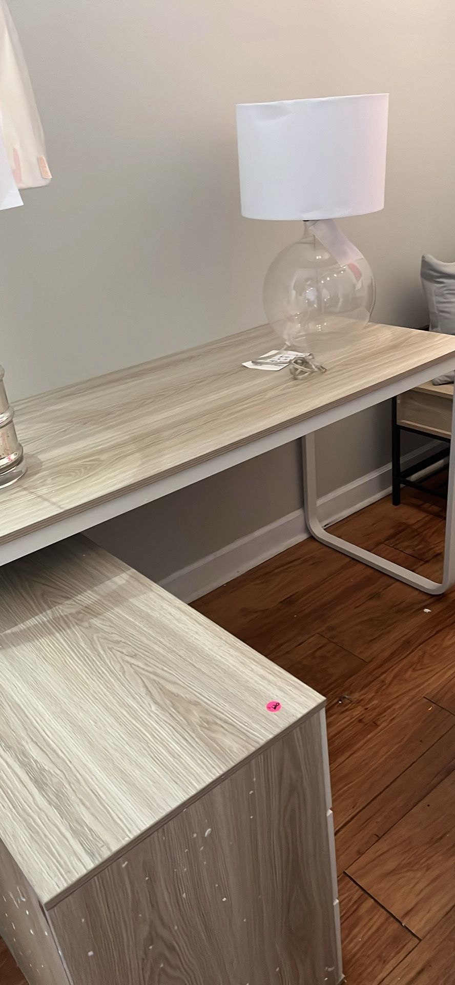 L shaped Desk