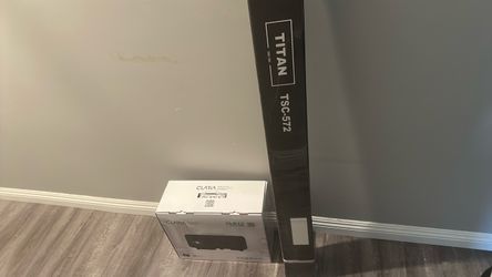 Digital screen projector