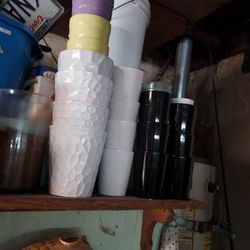 ASSORTED CERAMIC POTS 