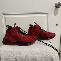 Size 8 Jordan Aerospace 720 Gym Red