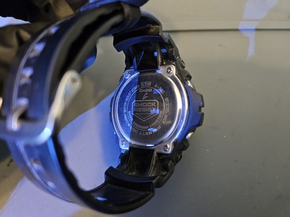 Casio G-100 Watch