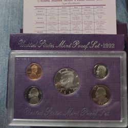 1992 Us Mint Coin Proof Set With COA 